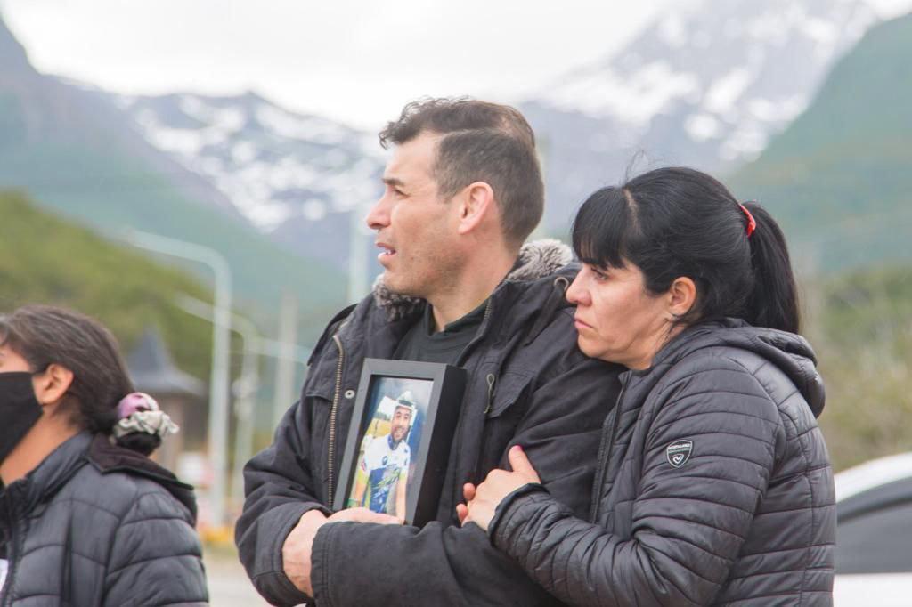 00047561-001A-426F-B39E-046EBB48E201