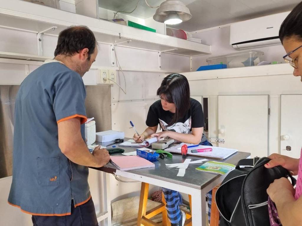 978FD77F-0C43-4AE6-819E-D33ECA6161C8