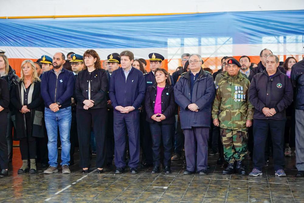 280fed9b-eceb-4d49-b26a-12bb632ce857