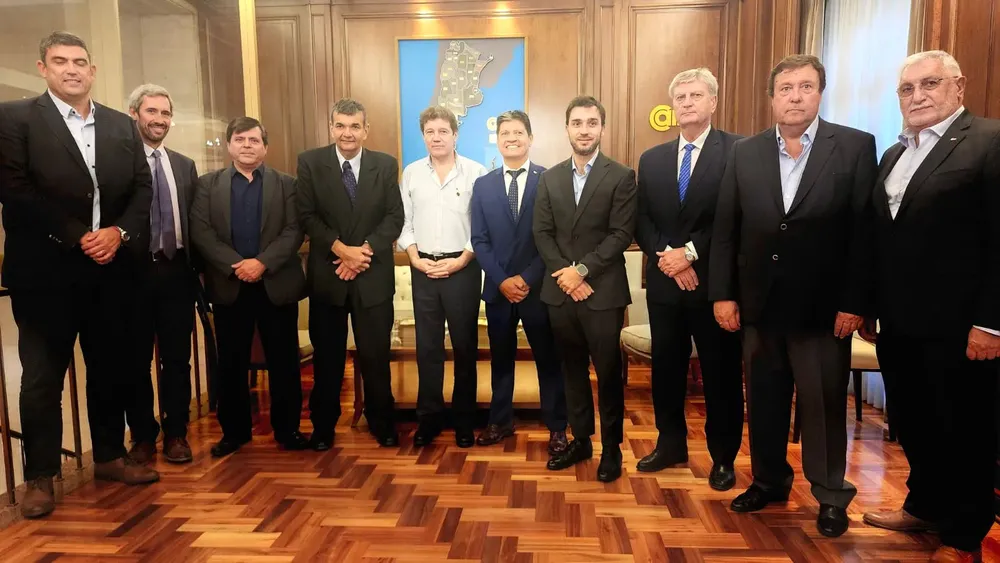 09b30e28-67fa-4493-acfe-9bc1899d5137