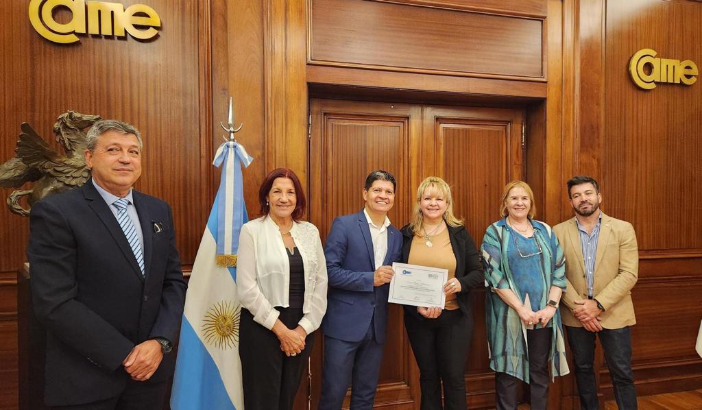 7a4e05dc-eff9-43d6-bdb7-68cf93147864