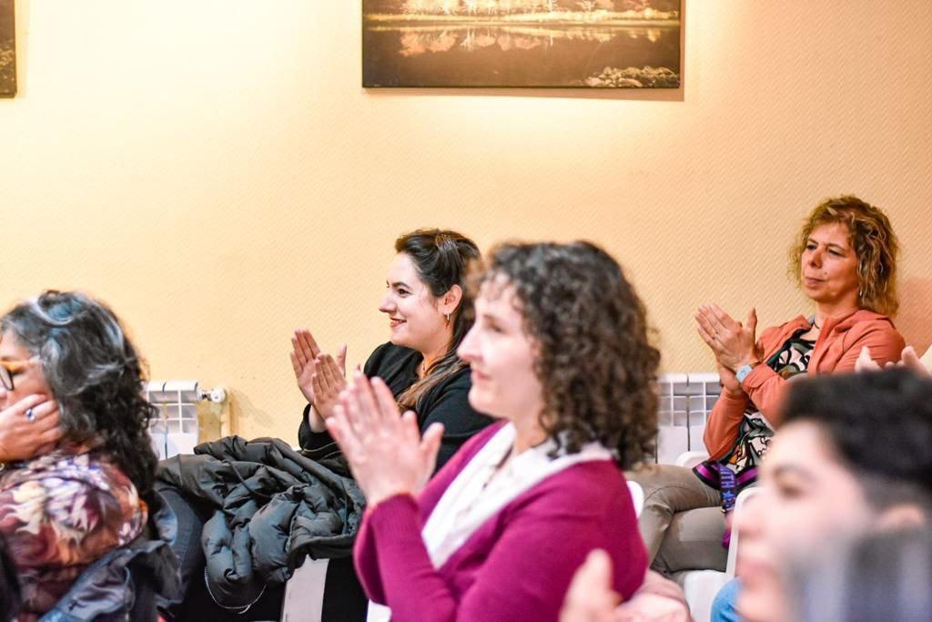 6B9975D0-FAB0-4804-9646-123BA601DECD