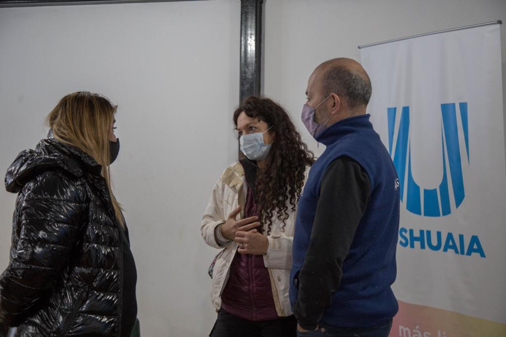 60c6130da02cd64e09a5e525