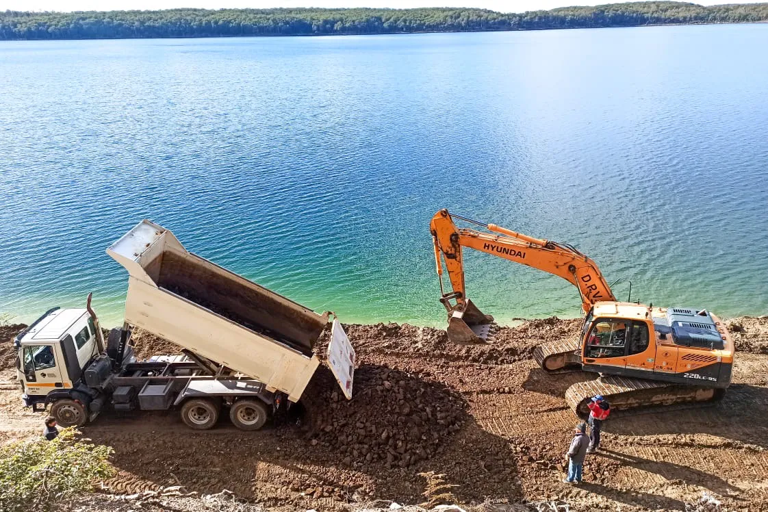 54c01804-fa78-4875-91aa-2b2ca5bb0d89