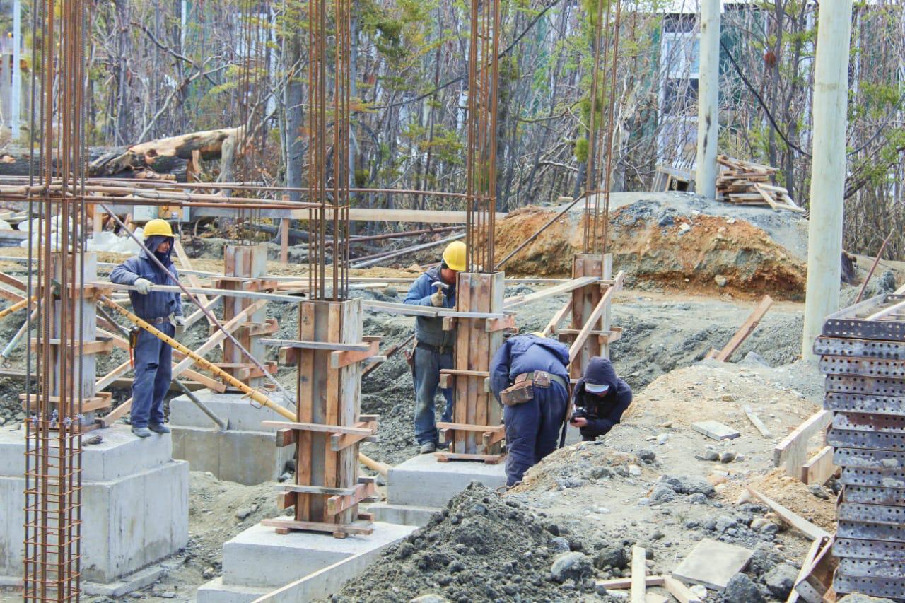 8C21C18A-E52E-44C0-B8DD-BBBECFC513E4