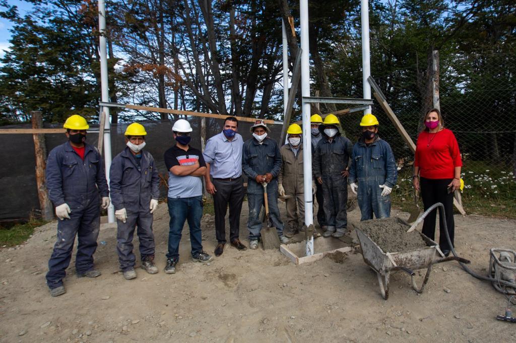 6043b7151a44e0cc14f48b29