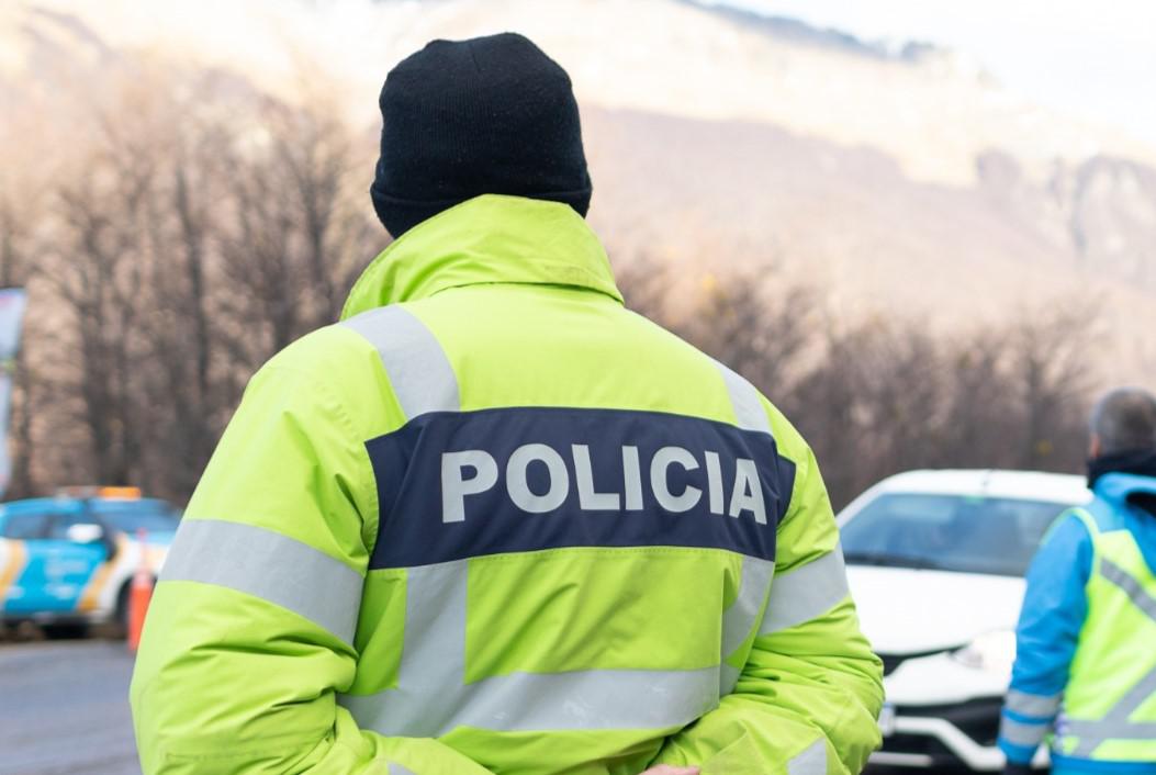 fb27b206-8b4c-47f4-936a-fb8834ea2510