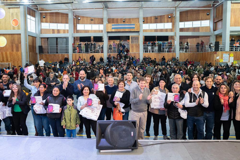 21982637-211C-42BC-A033-343EB1456FF0