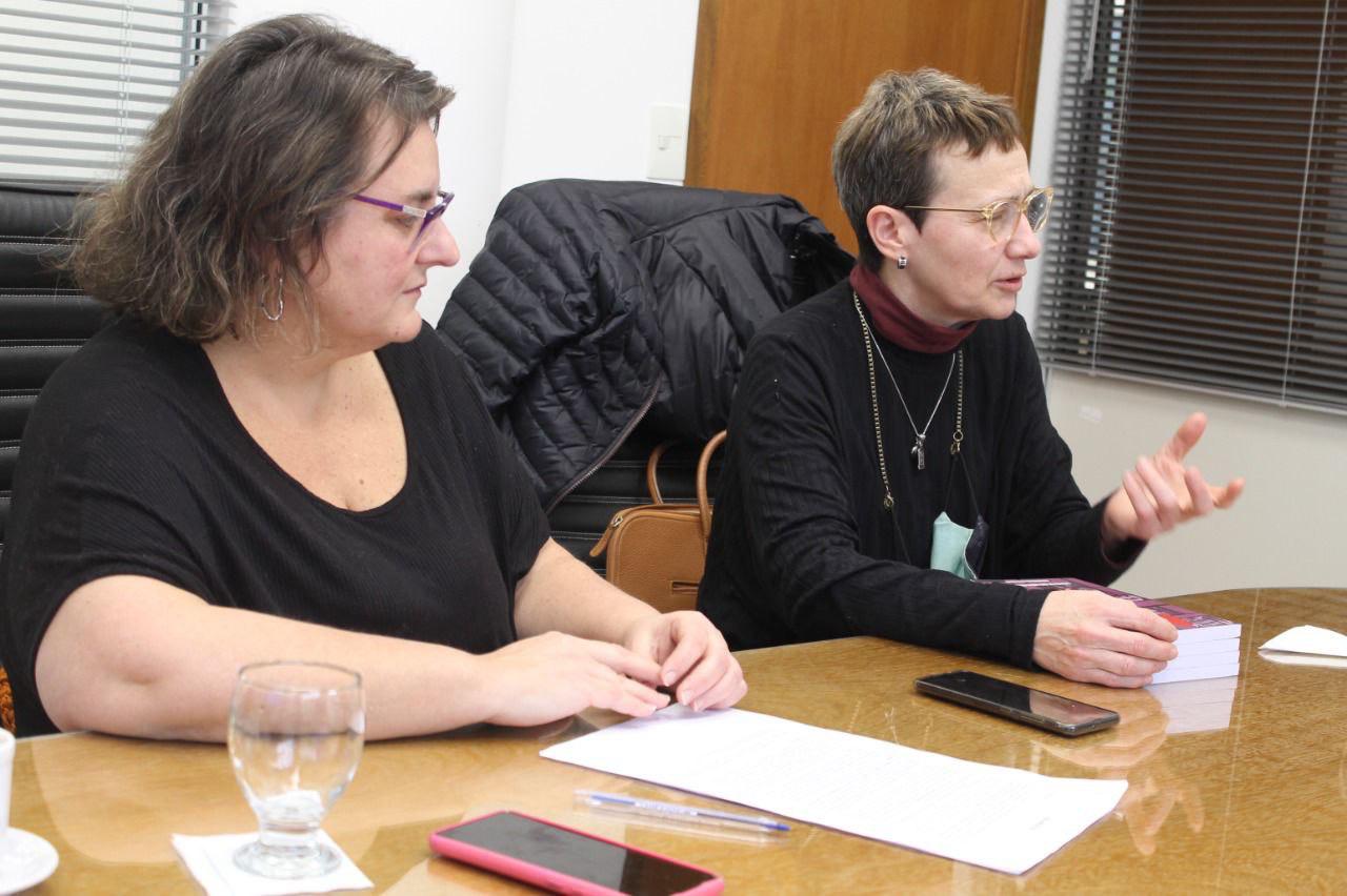 31CE5F5F-FCC9-4C26-8EC4-415F5338B5FC