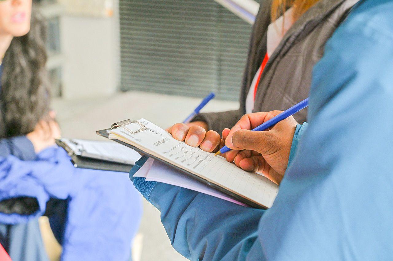 30AEDF0A-33B6-4F19-8D35-C23F82CCCD50