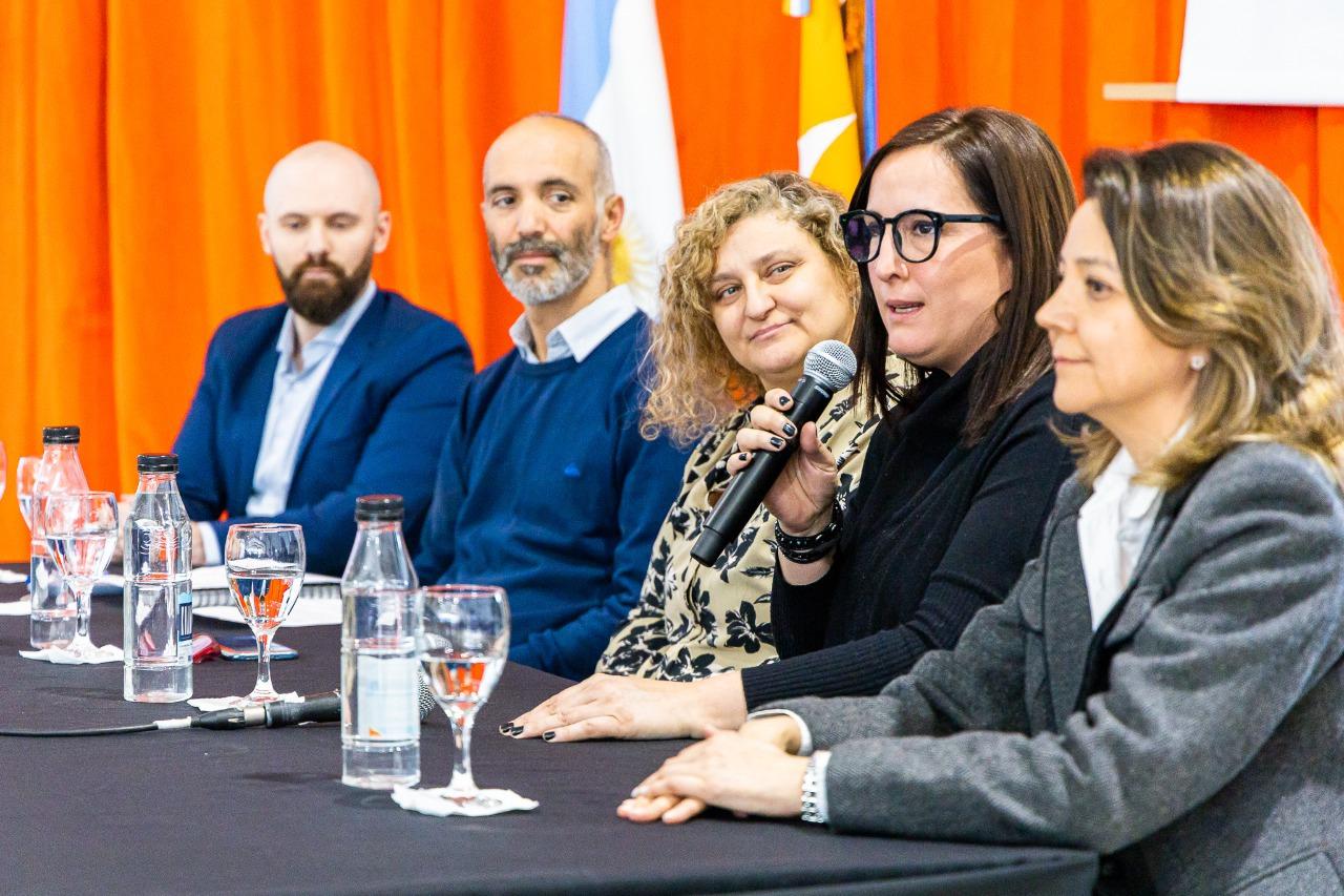 AE20CBAF-28C9-47CC-884C-7274BA7855C6