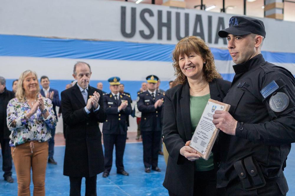 51cbaee2-6260-4b3a-9194-d6837ec59397