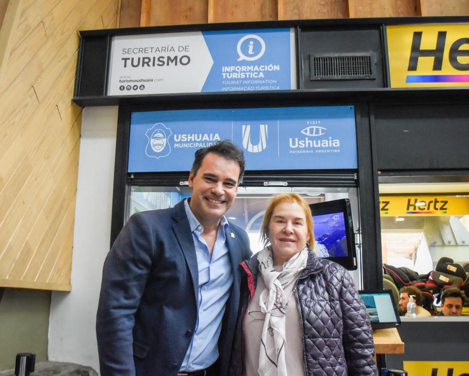 30d7d59f-b413-45f6-81a6-34947f74aa58