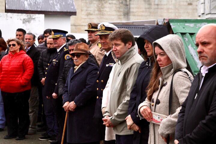 5e1f60979fef72fd4976dac9