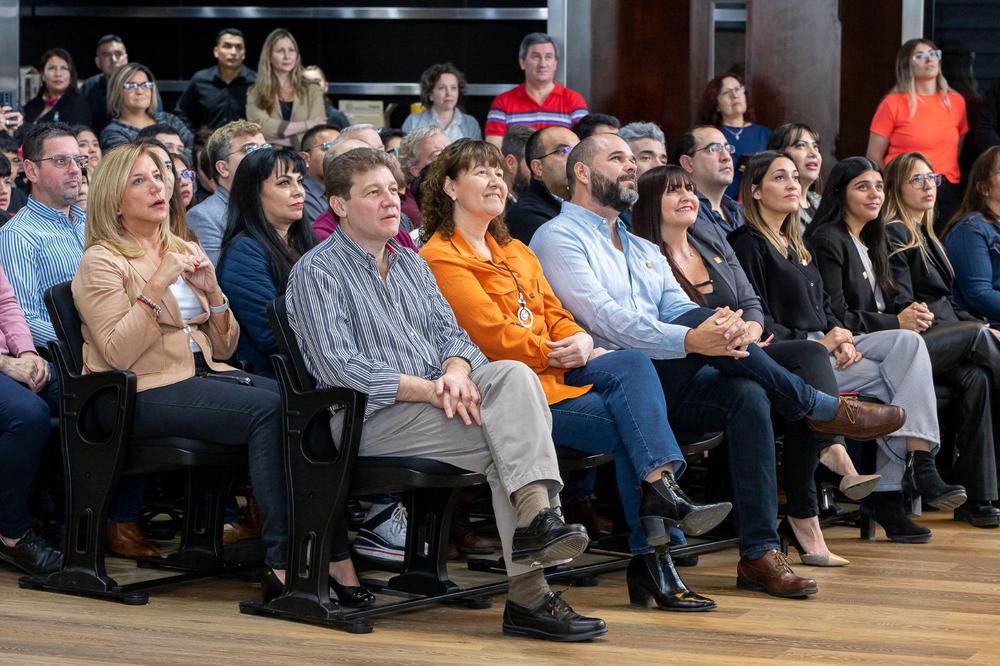 55D8A8B6-2708-4002-86F8-9D29B8757CCE