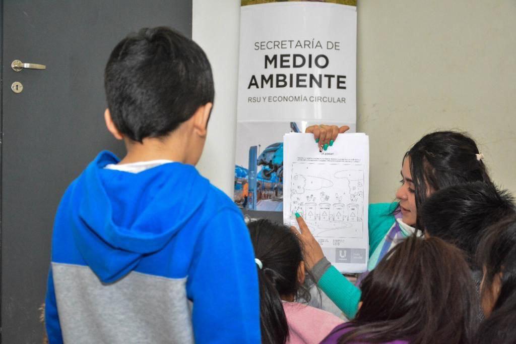 19FED34A-2CC7-41BF-B3F7-A3B2DBC4D0FA