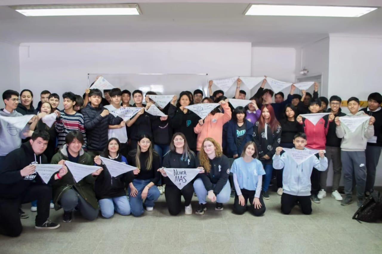 7287ed54-588b-41f1-b51f-c075a56a9ff2