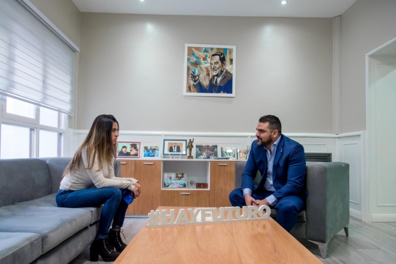 60cd1e360450036f3b9373aa