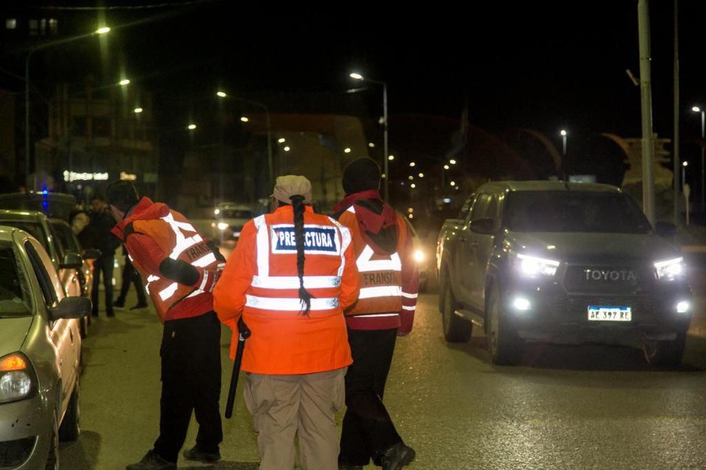 39798DCD-DADC-488E-89AF-4F0F28918C1C