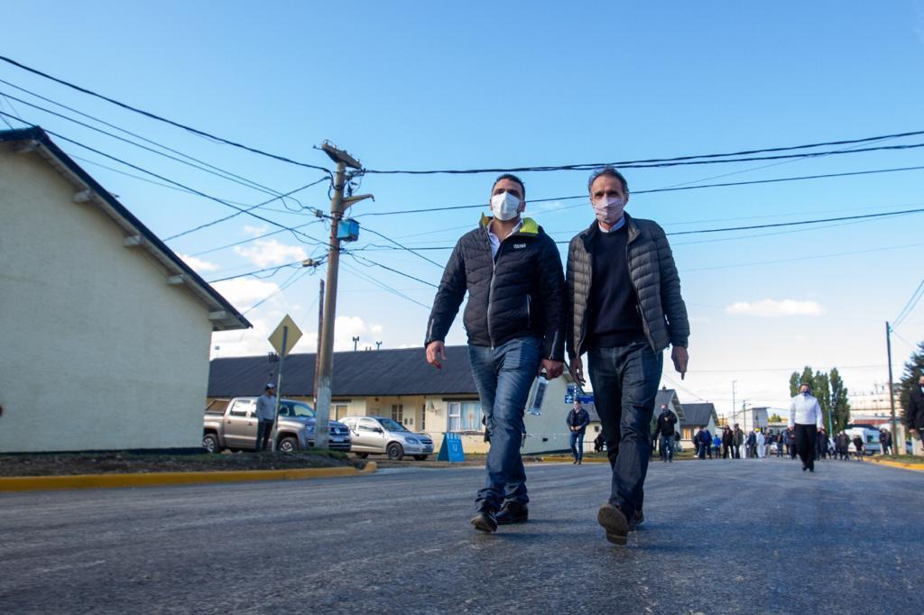 607757856bd9219b03eabf33