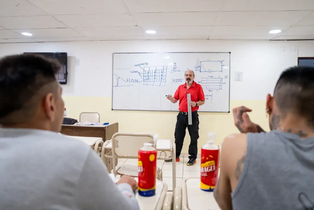 d5d6f82a-2a1b-4592-8678-a064d589caf6