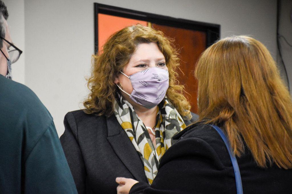 61214172bf9340c43c21b776