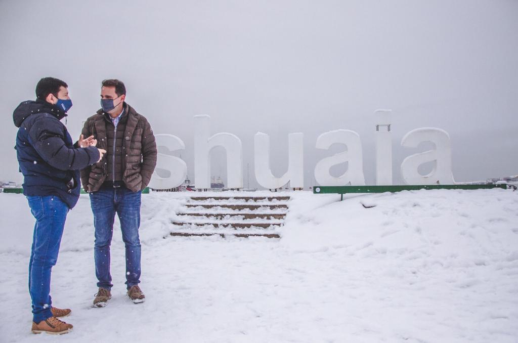 60f4512d8f35fa4e50583016