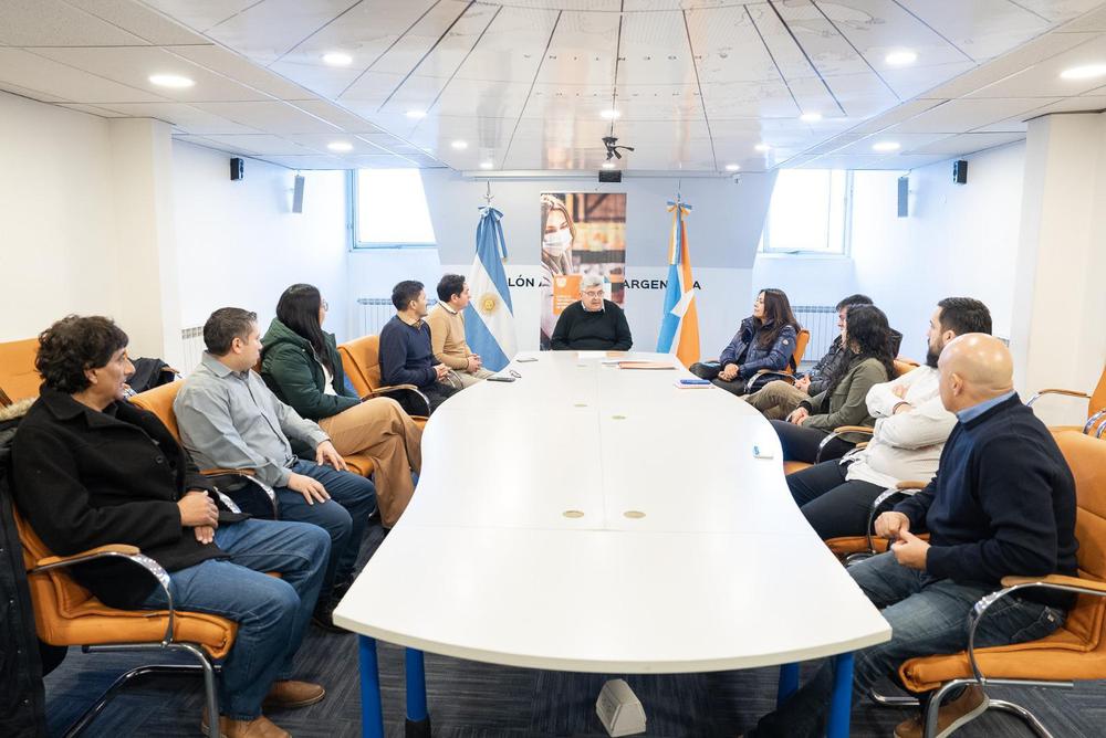 5d9715e6-0661-4b99-bbe2-17f36910026d