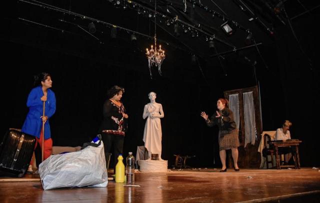 975CF6AF-4D91-4328-A911-1ECE827D7DA2