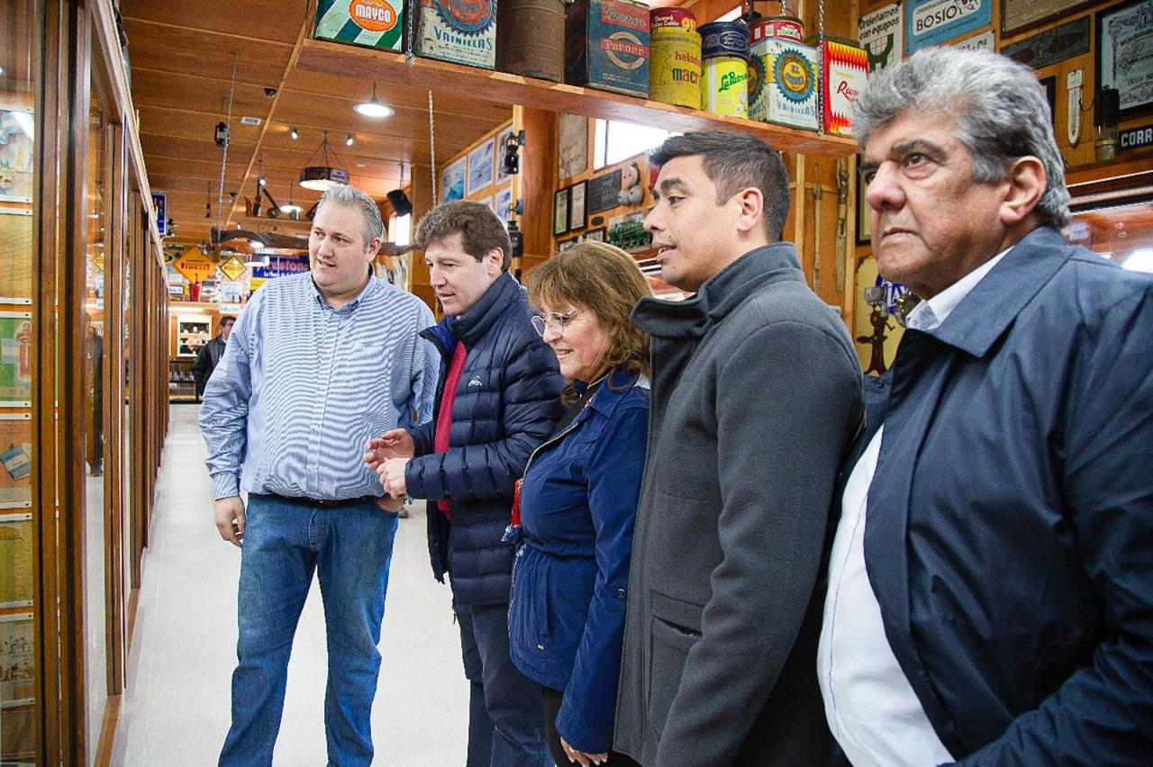 36454802-EB90-45CB-A5F3-3A7D97BE3AEE