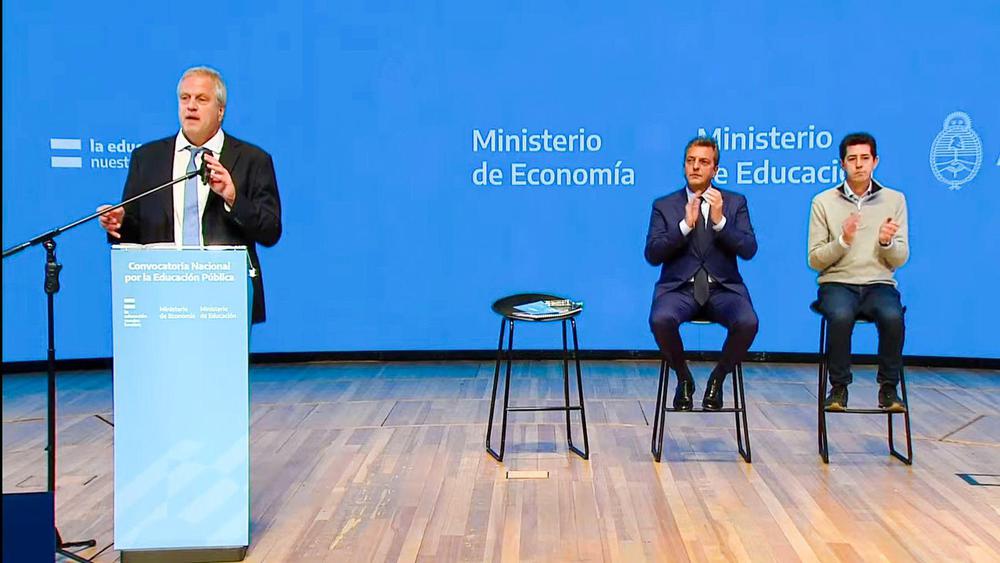 f6f92db2-6170-4c3b-8fd2-d64dc16a5a40