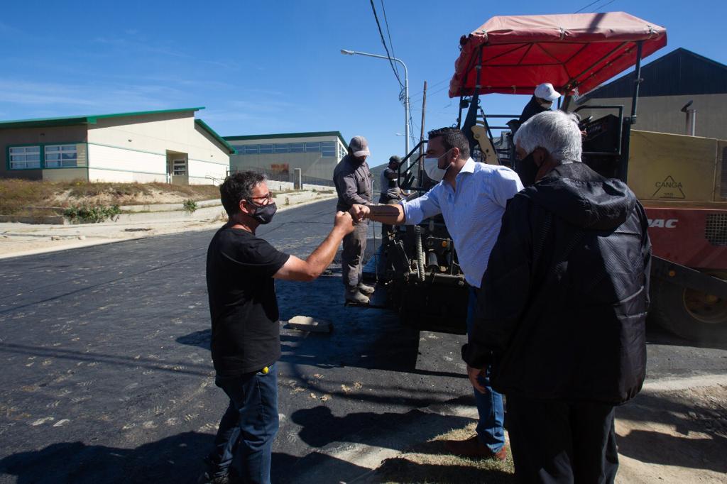 6025b16fd29aaa830f820563