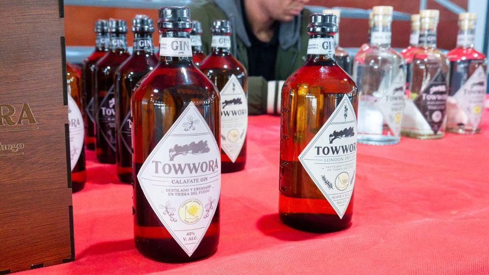 f3e8c53f-a165-40ee-b79e-fbb8facb9588