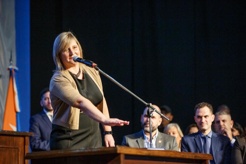 9365b779-d2d3-4c1c-8f52-a408d8a69c3e