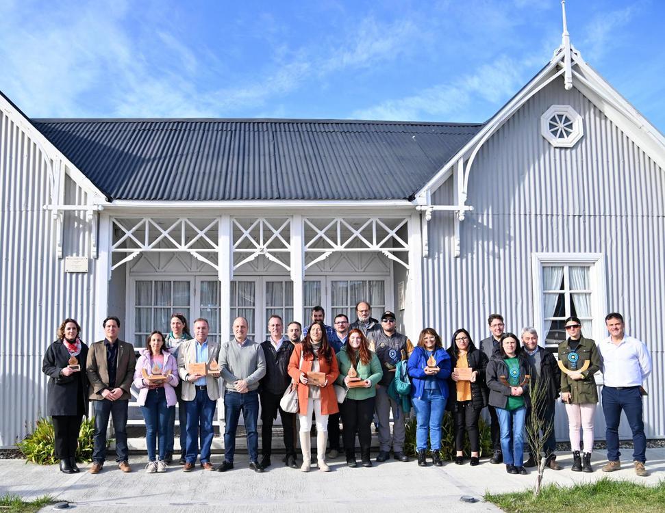 fa341cd4-bad5-41e9-a1ae-dc7d7fcbe28c