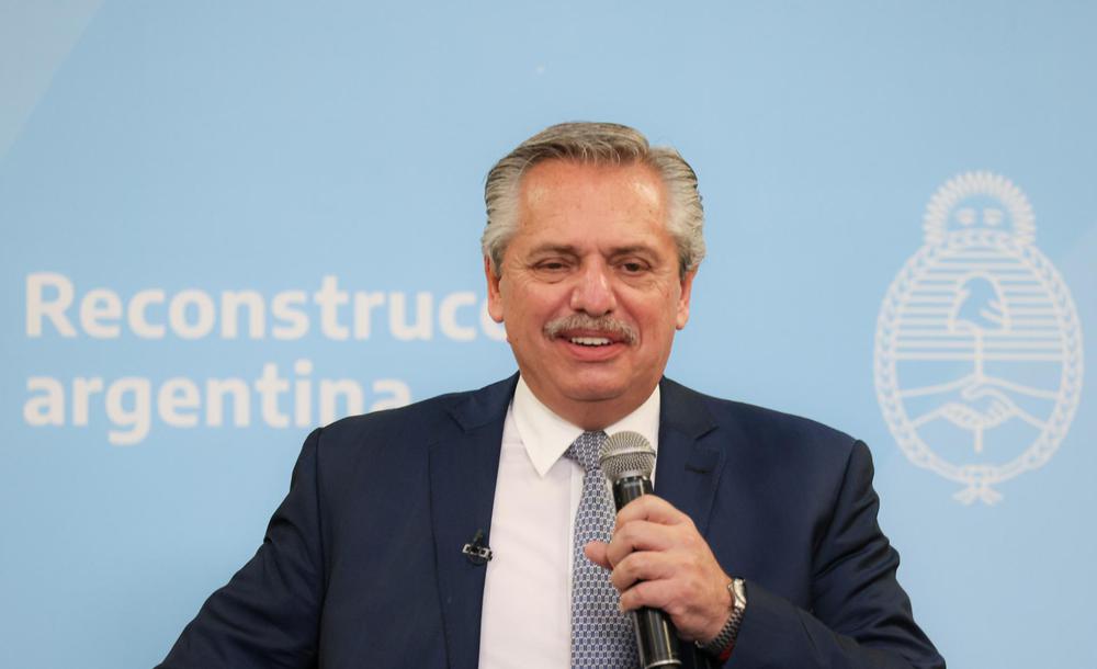 albertoprorroga-cropped