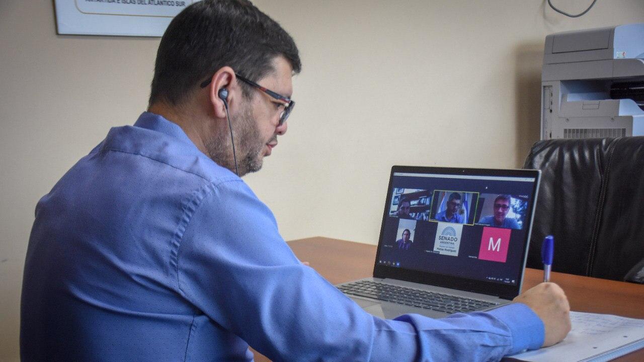 5f2f0112f18e706e1269df11