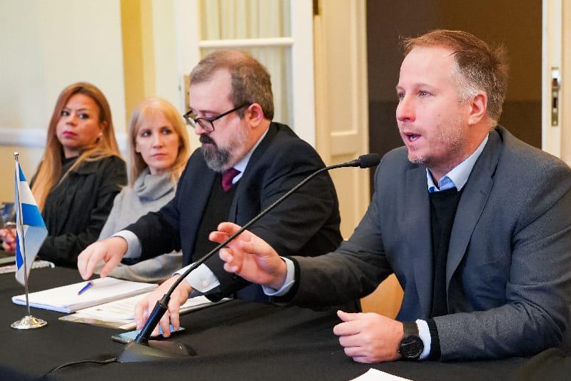 0a00a2d8-f948-43ba-9513-d5bee7063c31