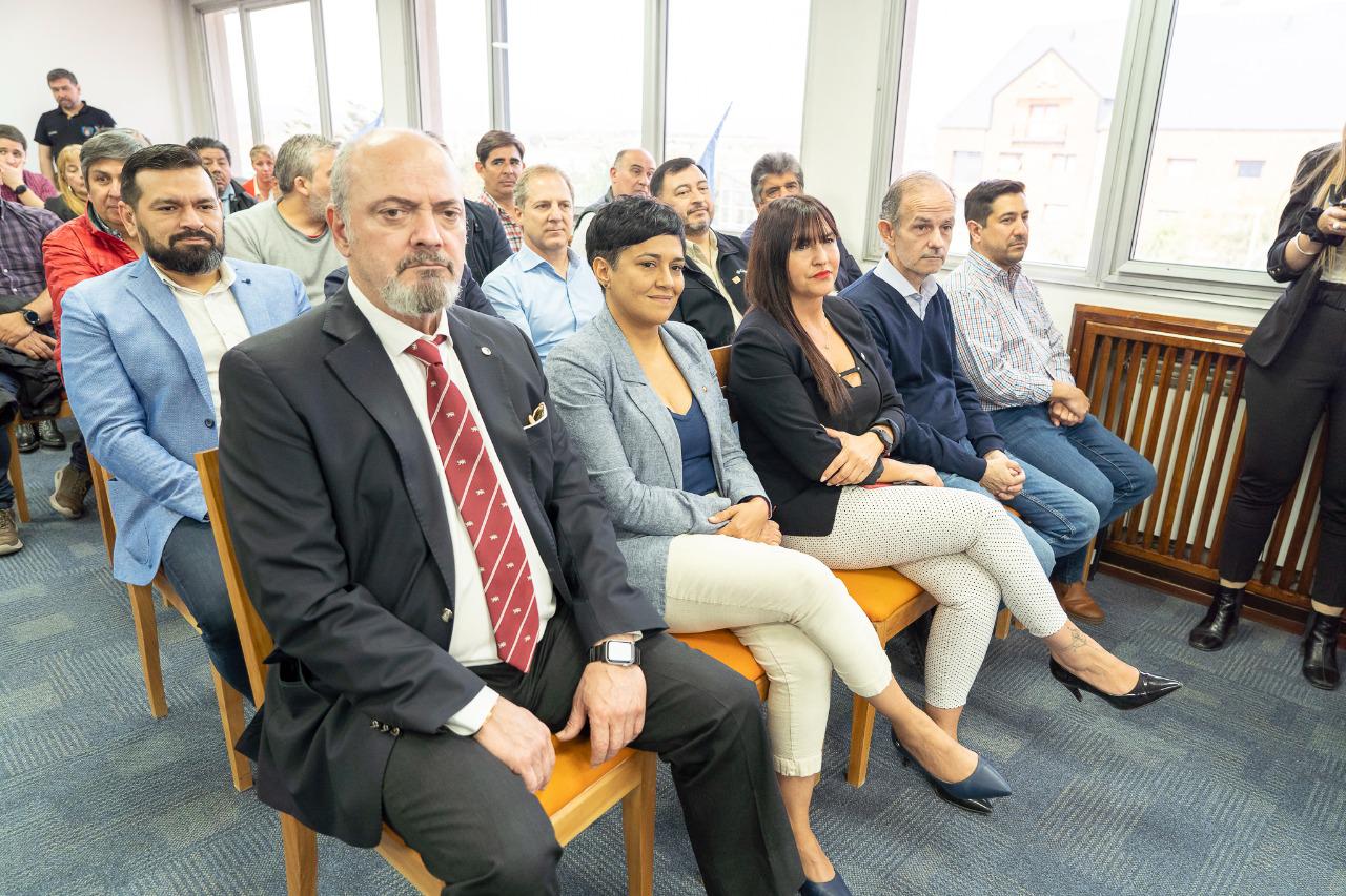 258D8024-1CBF-4578-8889-8F3B45538149