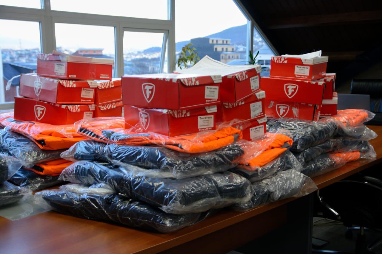 5ee90c51898b985547f395d4