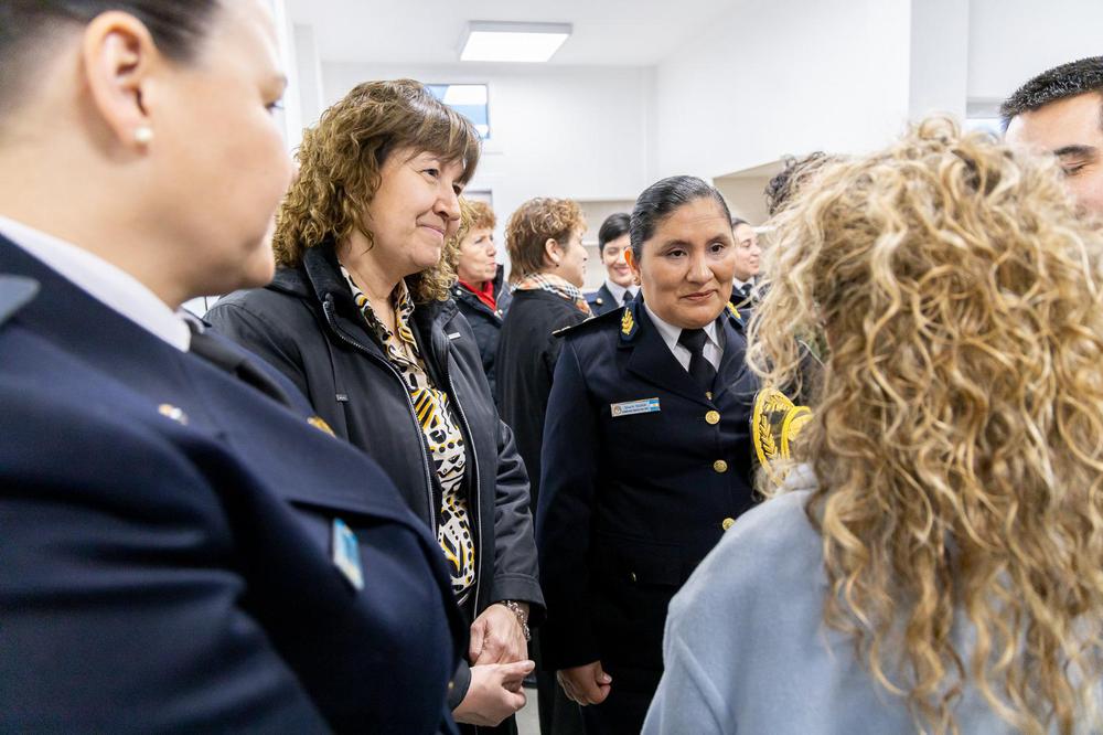 A7815444-4FE6-4AF6-B210-1BC9F2C6F62B