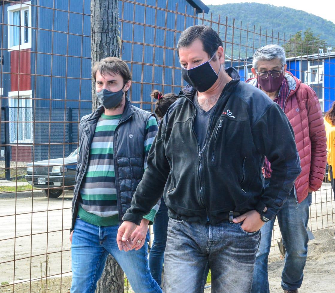 6009ade0a9ef276f69fa2ec2