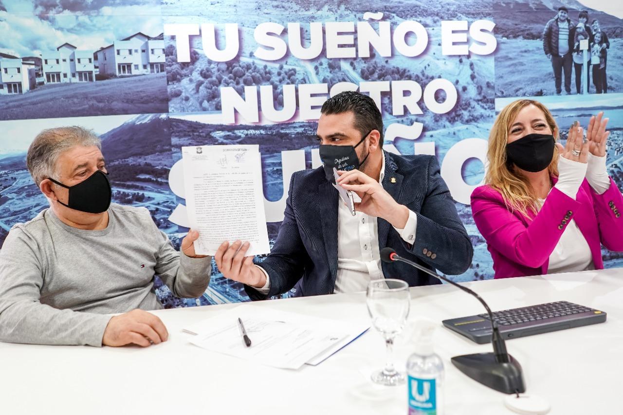 5f67cd7fbf2991e066f2177d